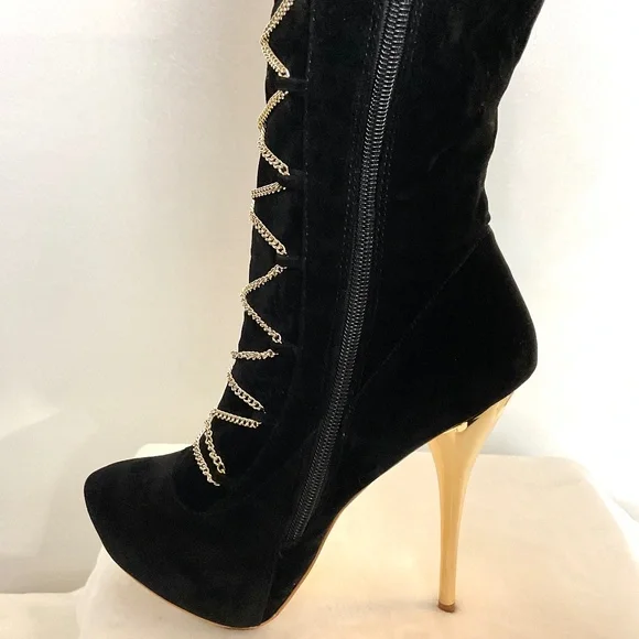 Black Scene Weaver Velvet Lucille Knee High Lace Up Boots Gold Chain Size 6 - Picture 5 of 16